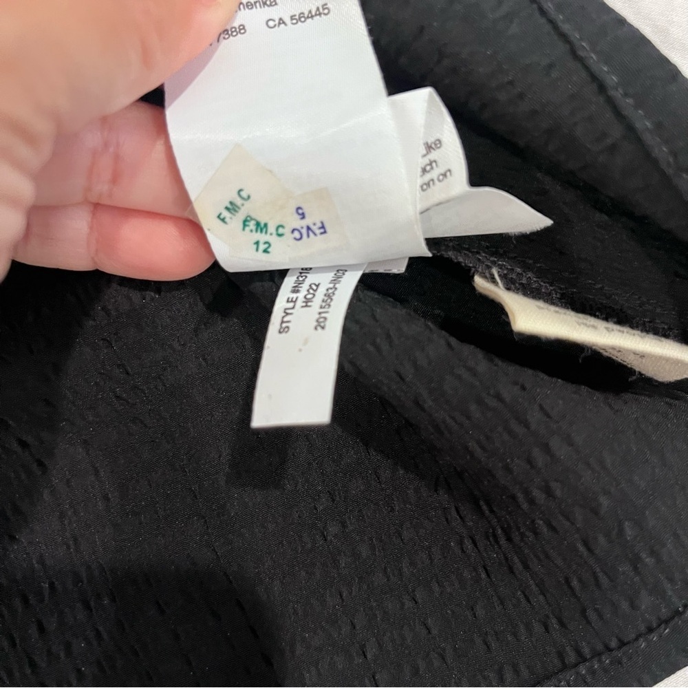 Madewell Textured Black Sleeveless Top - Picture 5 of 9